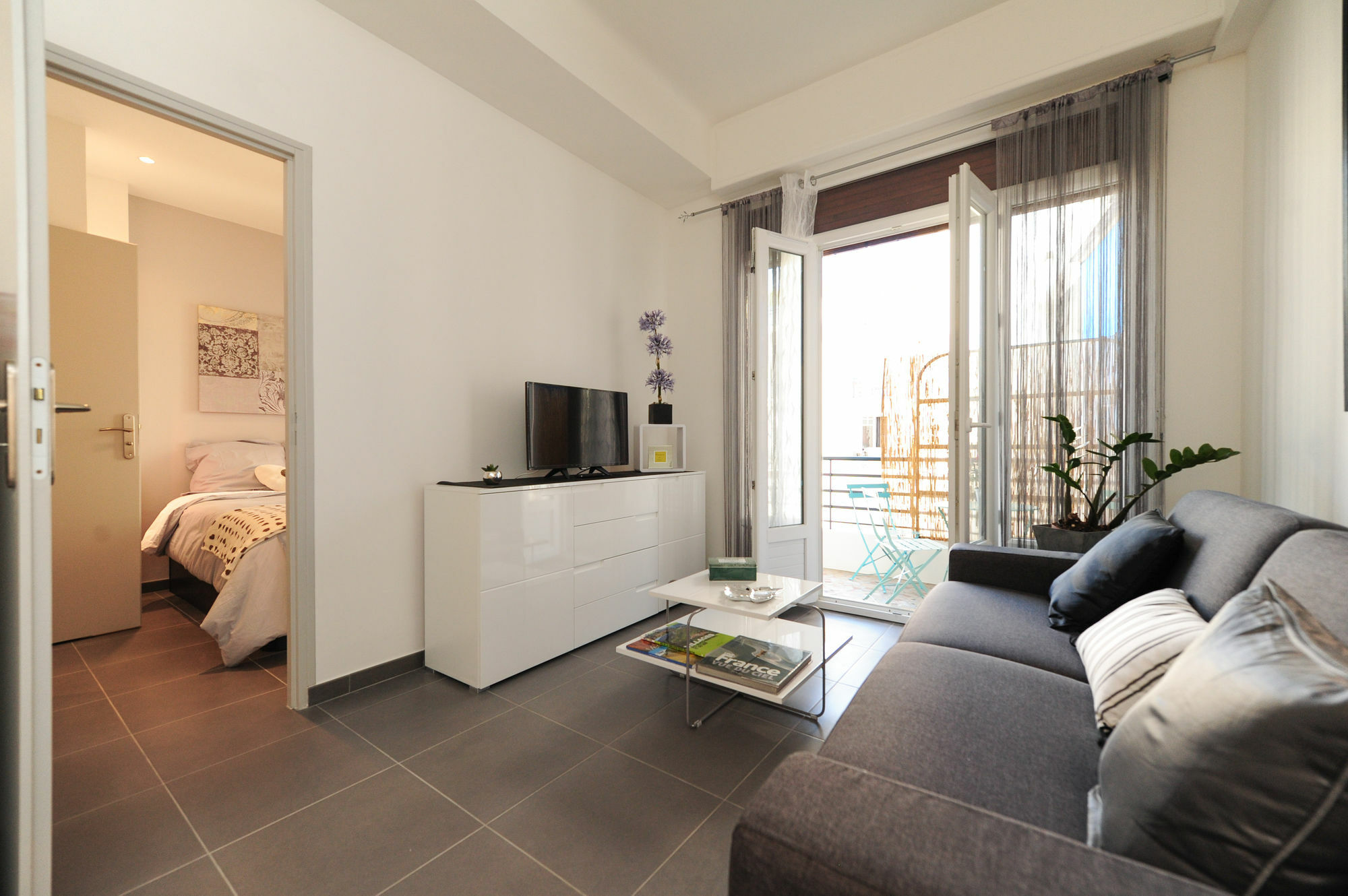 Suite Imperazur Five Stars Holiday House Nisa Exterior foto